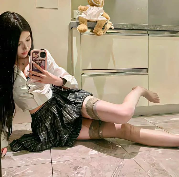 奇幻高甜《大力女子都奉顺》超清在线：萌妹子手撕黑帮，朴炯植在线护妻