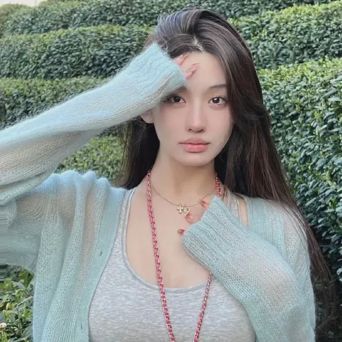 脑洞大开神剧《曼哈顿爱情故事》全集：咖啡店店长视角的疯狂多角恋，编剧逻辑让人跪服